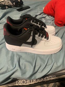 Air Force Ones size 9 men’s