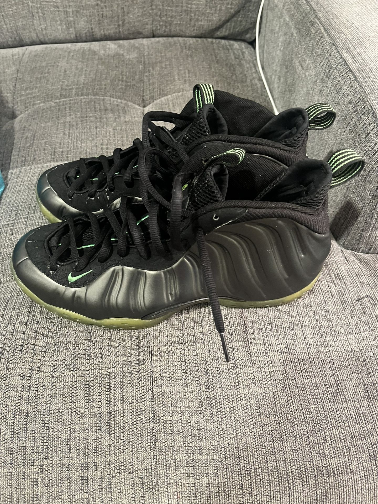 Nike Foamposite  Shoes