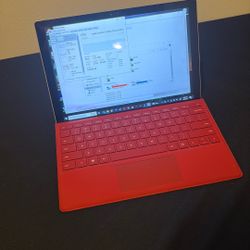 Microsoft Surface Pro 4 i5-6300U 2.40GHz 8GB 256GB SSD Windows 10 Pro