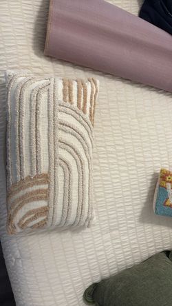 Lumbar pillow