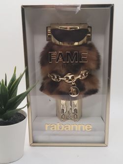 PACO RABANNE

Fame Feline

2.7 fl  (SEALED)⭐️