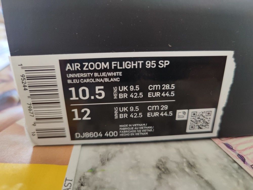 Supreme Nike Zoom Flight 95