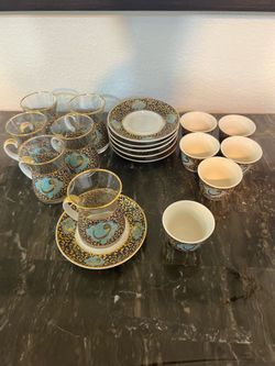 Tea and coffee cups