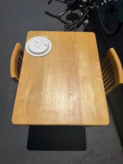 Children’s pine table