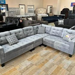 Brand New🌐Delivery and Finance Available 🌐Sinclair Gray 2 Piece Reversible Sectional 🌐# Sofa # Loveseat # Couch # Living Room Set Options Available