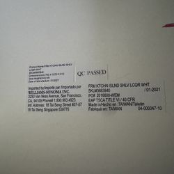 🍽️ Williams Sonoma Kitchen Island + 2 Barstools – Lacquered White w/ Marble Top – $650 OBO