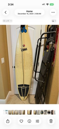 Surfboard  6’6