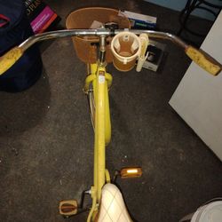 Yellow Cruiser Barely Used Maybe Rode Twice