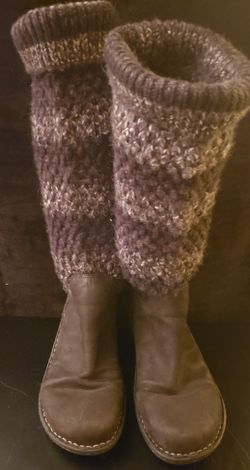 Ugg boots size 8m