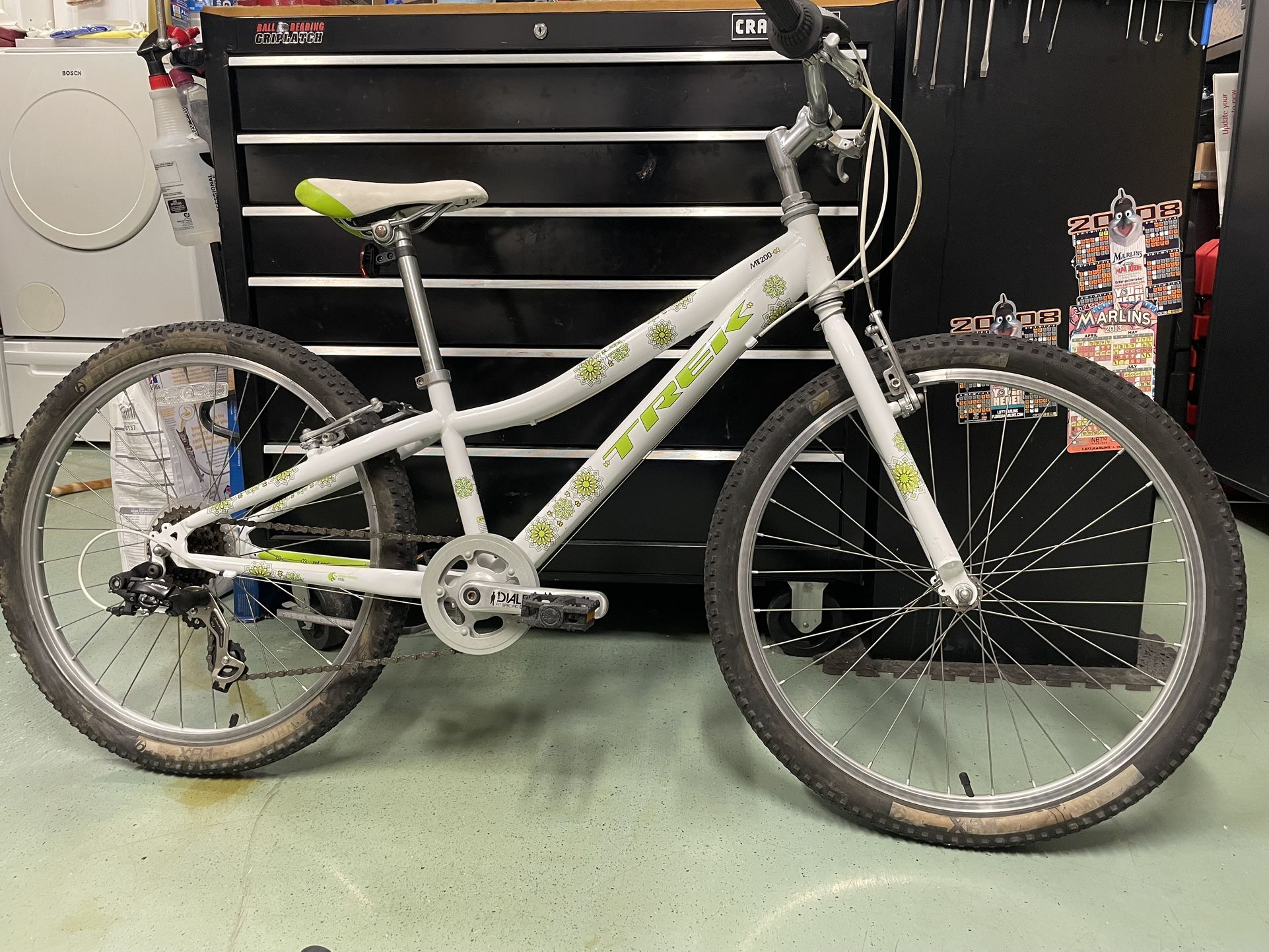 Trek MT 200 Girl's Bicycle