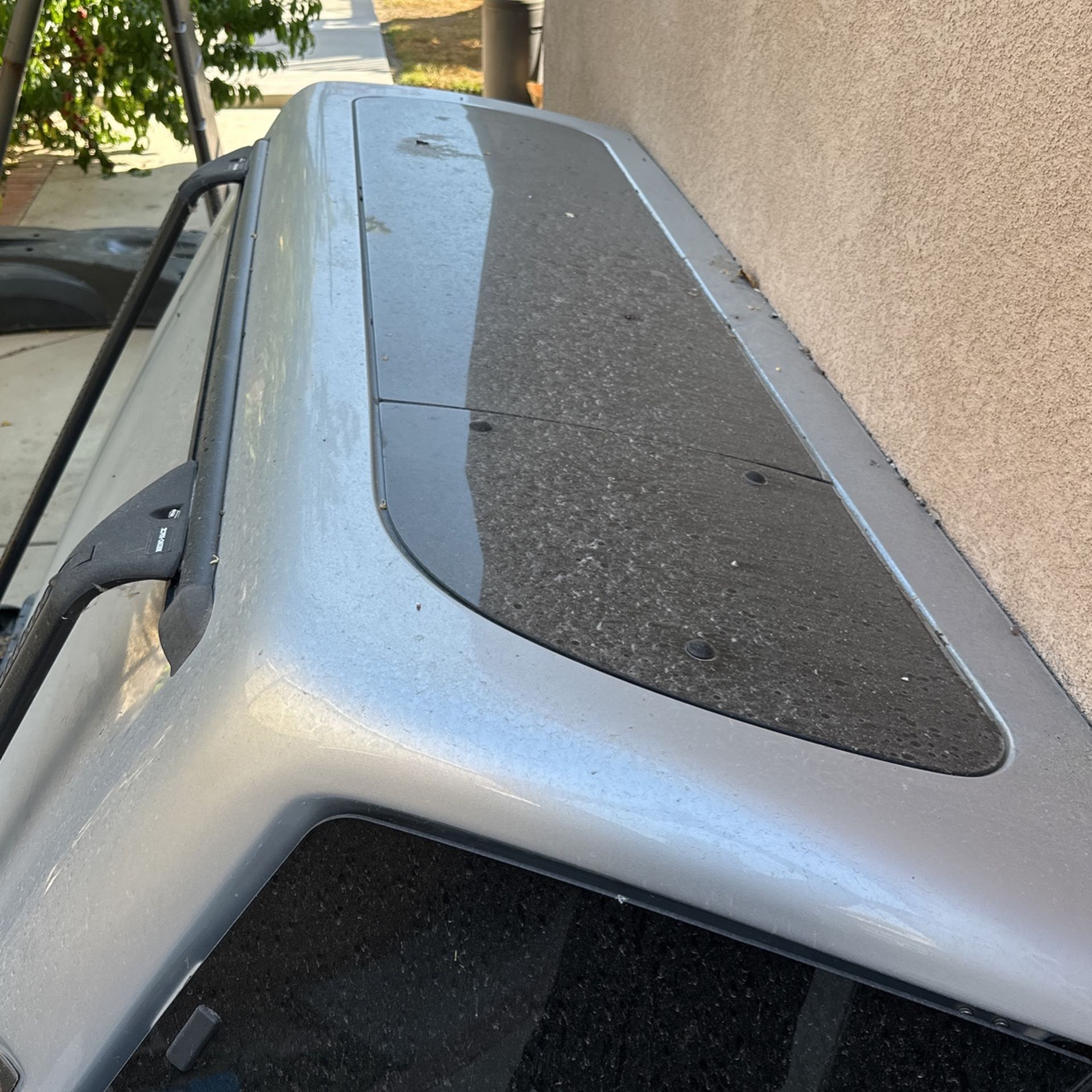 2007 Nissan Frontier Camper Shell for Sale in Jurupa Valley, CA OfferUp