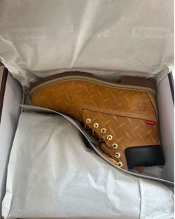 Supreme Timberlands