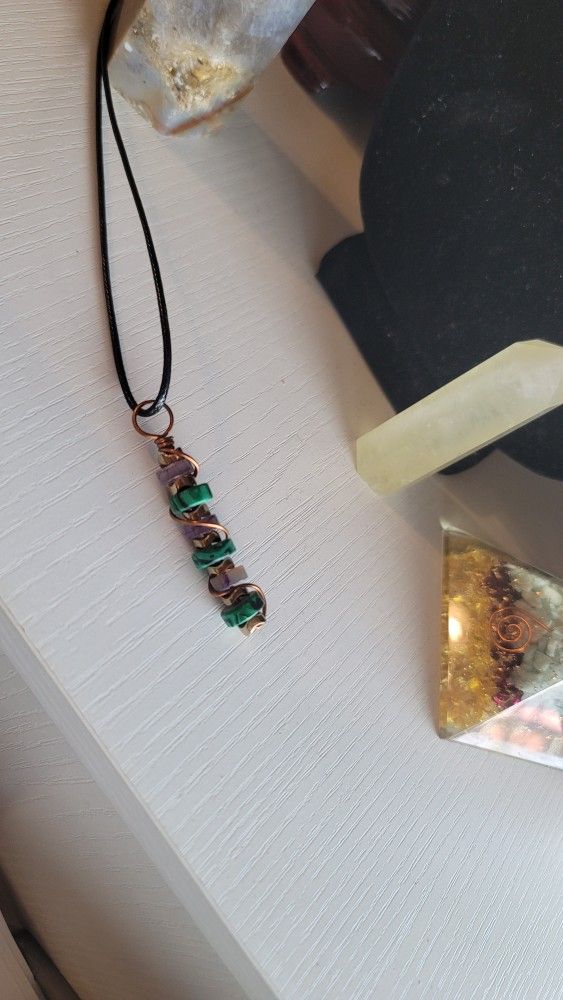 Handmade multistone crystal dangle pendant Necklace