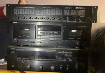 Studio Stuff  Yamaha & Behringer A Pair Of Truth B2030A 