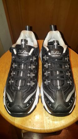 Skechers