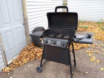 Charbroil American Gourmet Gas Grill Thumbnail
