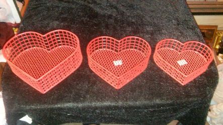 Wire heart baskets