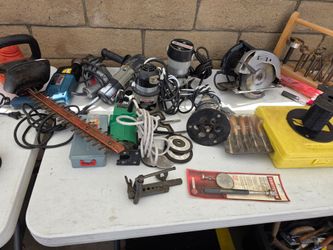 Mixed Woodworking & Power Tool Lot – Make an Offer