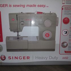 Singer Heavy Duty Sewing Machine 