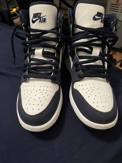 Boys 3.5 Midnight Navy Blue Air Jordan 1’s