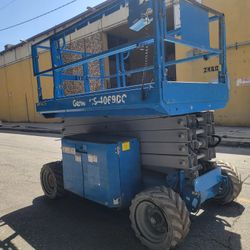 Genie 4069 2013