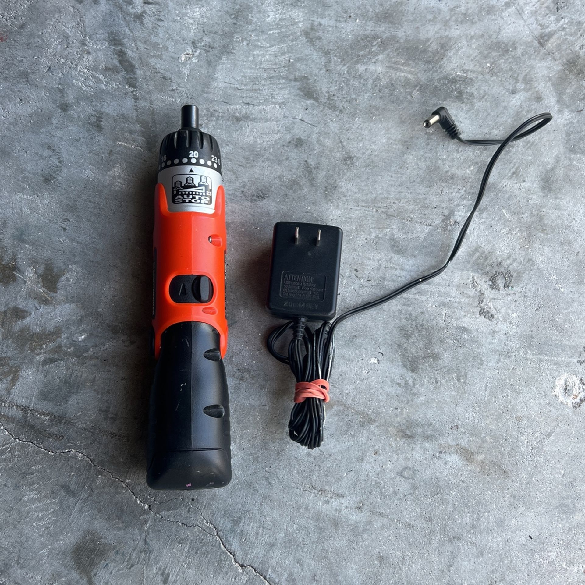 Black And Decker Screwdriver With Charger
