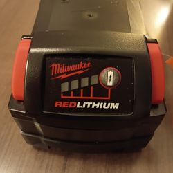 Milwaukee Battery