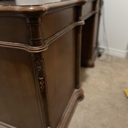 Office Desk