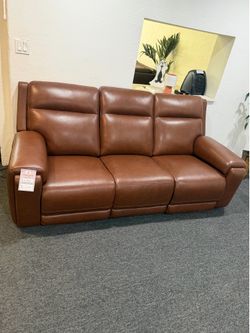 Zero gravity - Versani leather sofa
