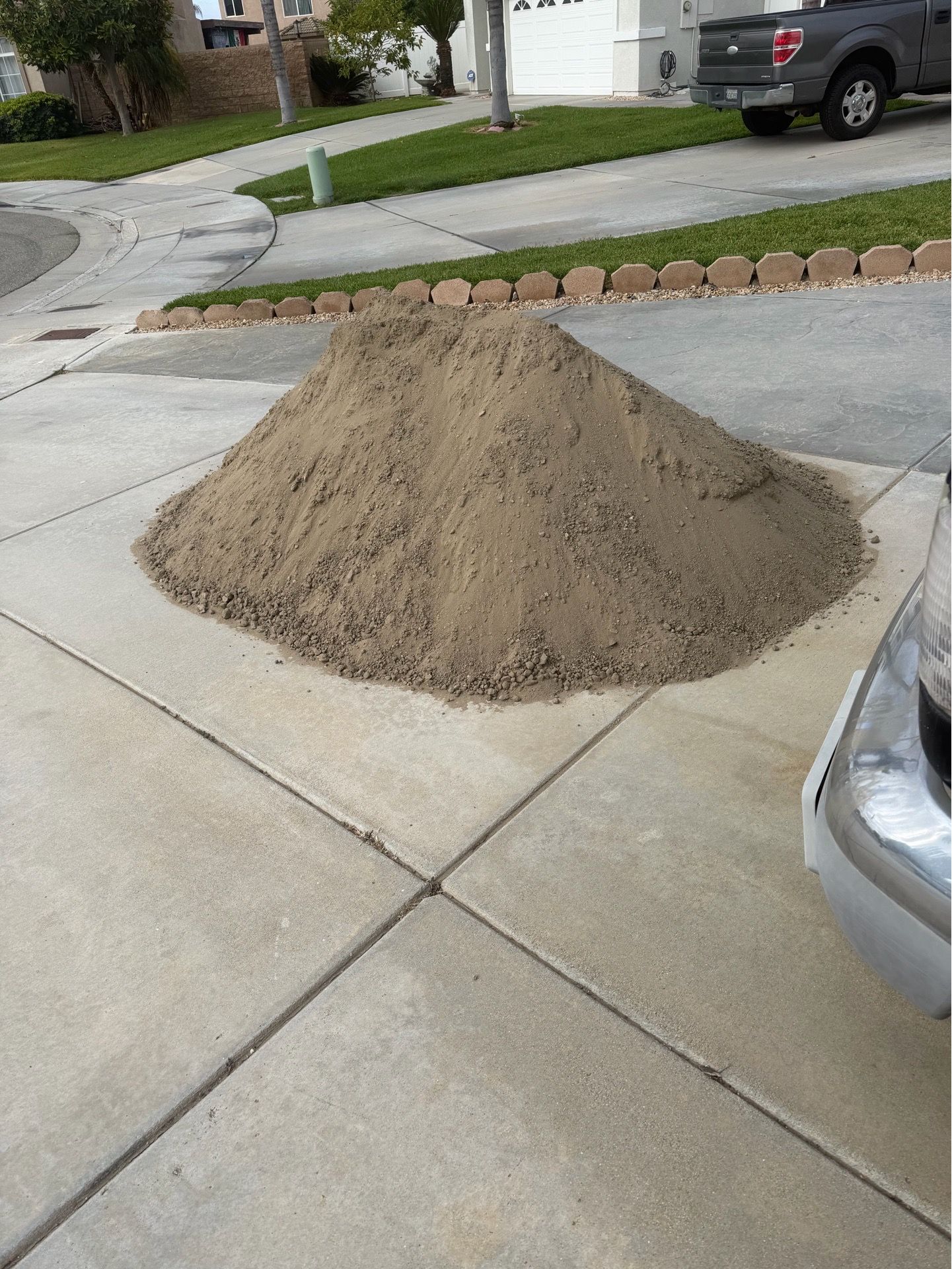 Free dirt Riverside