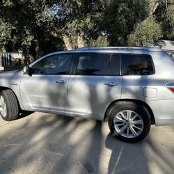 2010 Toyota Highlander Hybrid