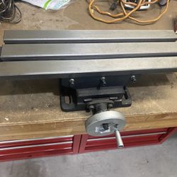 Grizzly Compound Slide Table 