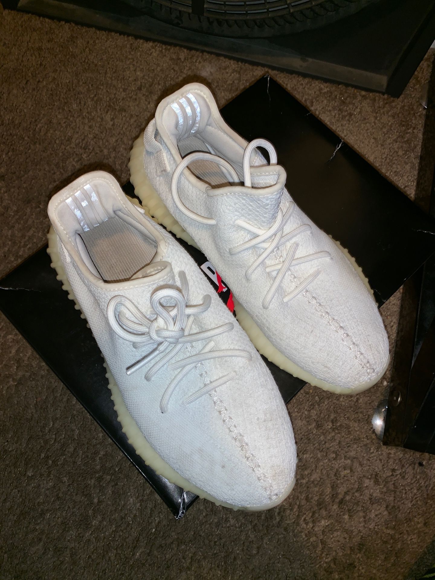 White yeezys size 9 pick up