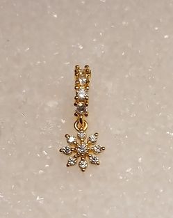 Snowflake Dangle Nose Piercing 