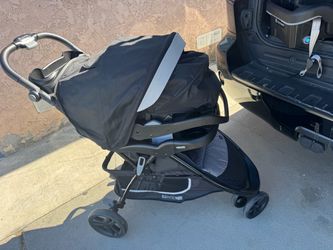 Baby Trend EZ Ride Travel System stroller and car seat combo