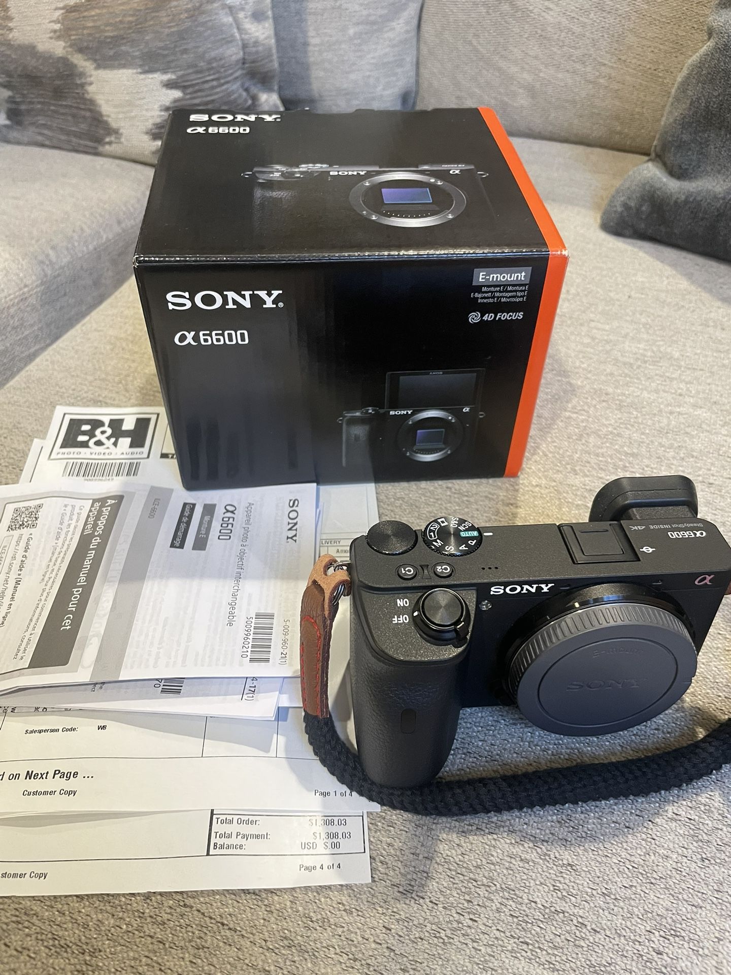 Sony A-6600 and Lenses APS-C 