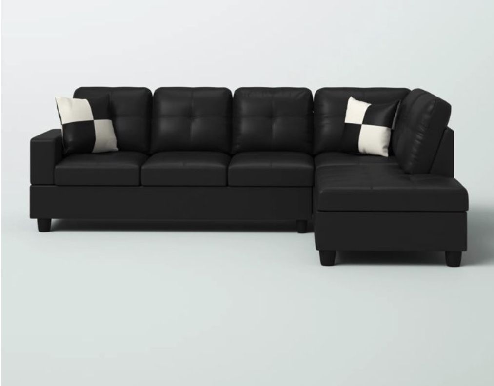 Aria Right Hand Sectional Sofa Set