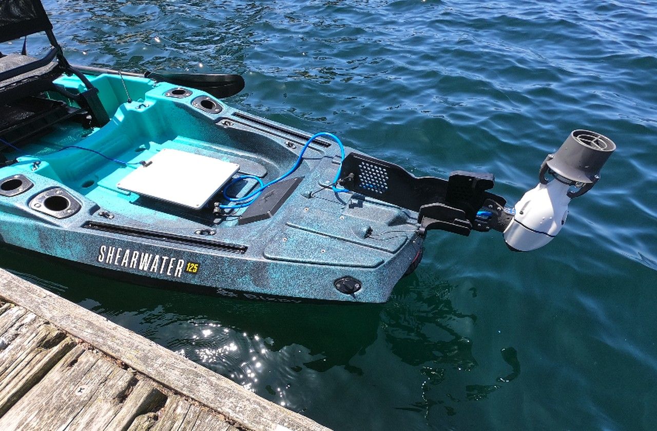 Fishing Kayak With Bixpy Motor for Sale in Long Beach, CA OfferUp