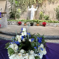 Funeral Arrangements Urn Tribute 
