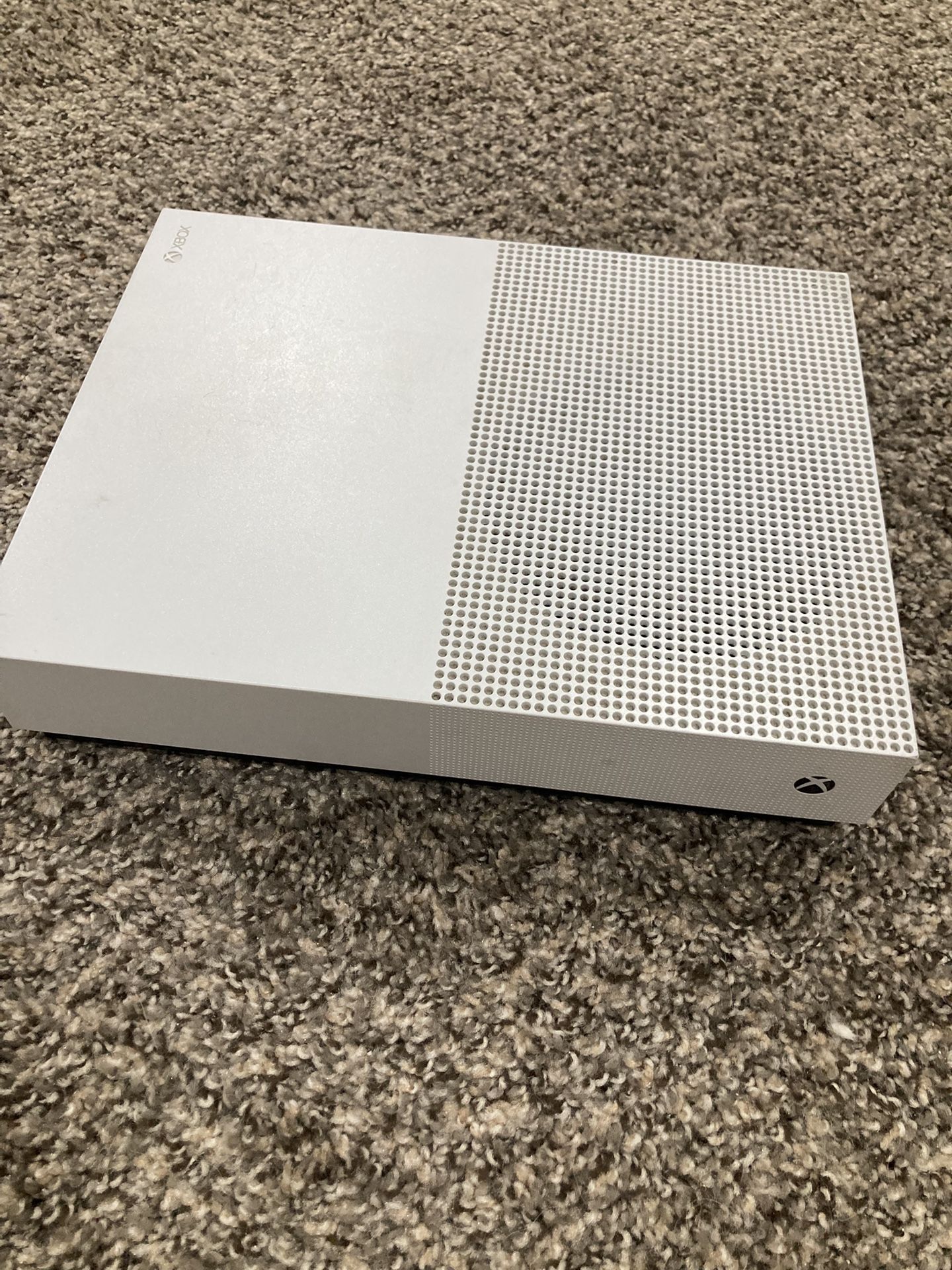 Xbox One S