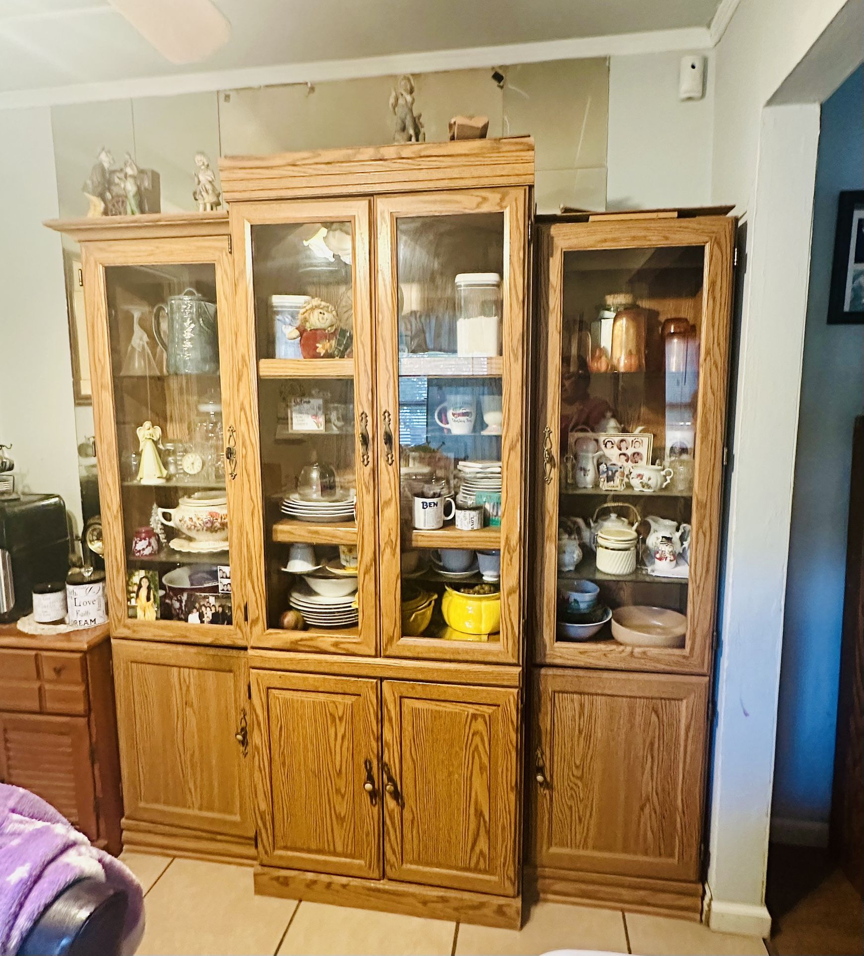 FREE. 6x6. Hutch. pick up only