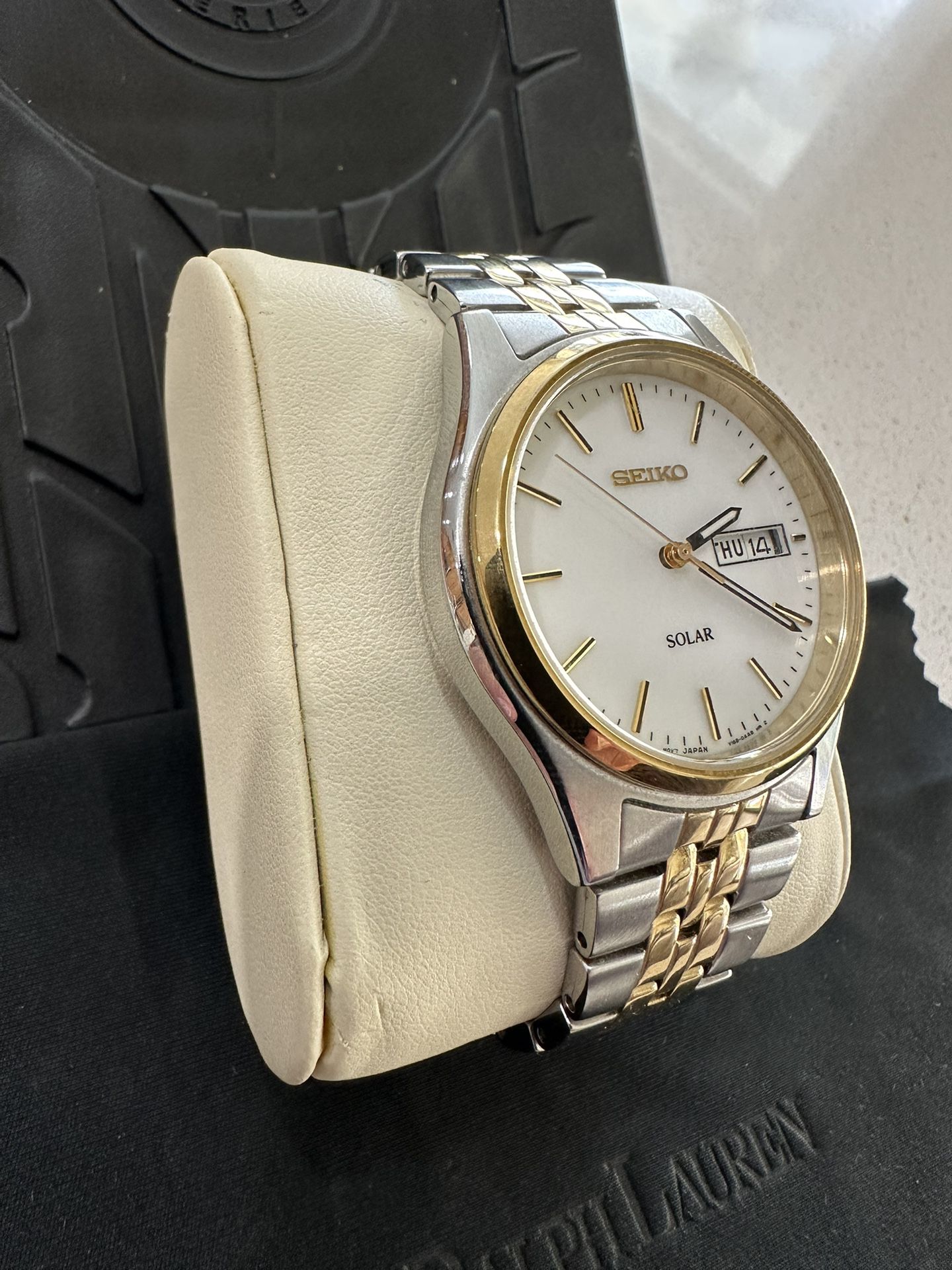 svimmelhed Dag hvordan Used Seiko Solar Watch Vintage V158-0AA0 for Sale in Miami, FL - OfferUp