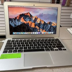 MacBook Air , 2012 , 11 Inch Screen , Intel Core I5
