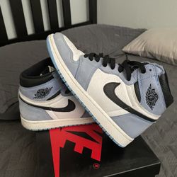 Air Jordan 1 High OG University Blue 