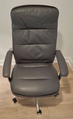 Beautyrest Platinum Sofil Bonded Leather Executive Chair – Gray