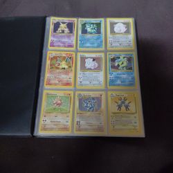 Complete Base Set Pokémon 