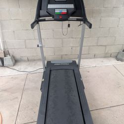 Pro Form Treadmill / Caminadora