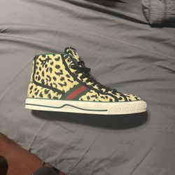 Gucci Leopard Print