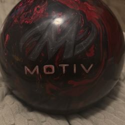 Motiv Jakal 15 Pound Ball
