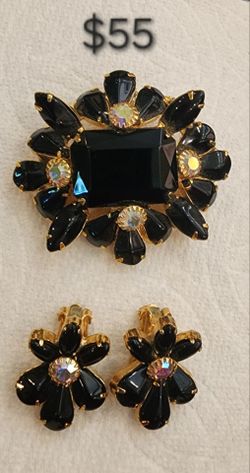 Vintage Jewelry #3, Tulare